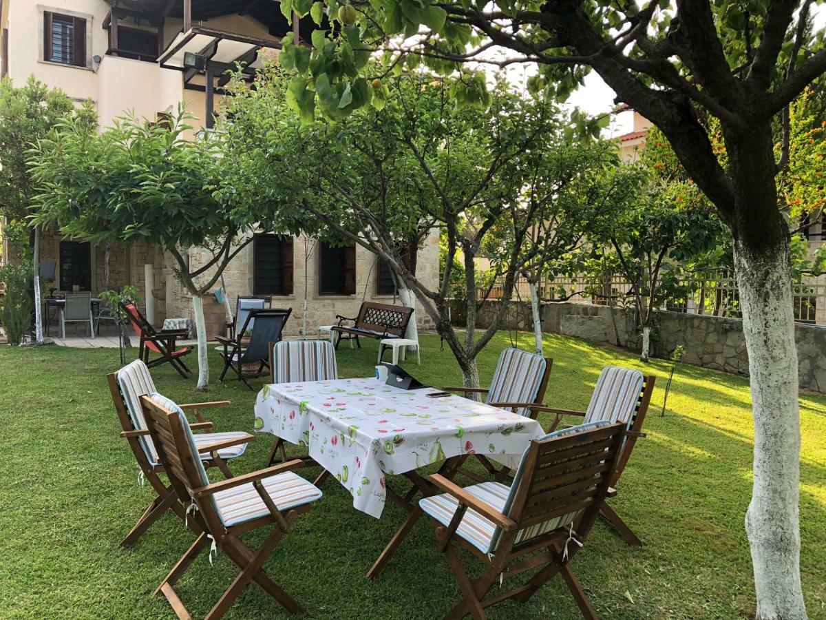 Villa Maira Afytos Exterior photo